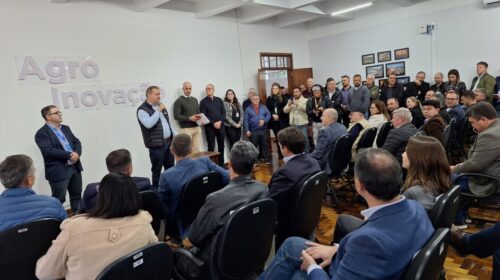 Estado assina 51 novos convênios com municípios para reconstrução de estradas rurais