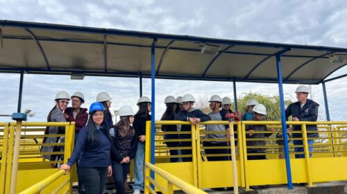 Alunos da Escola Maria Benini conhecem as etapas de tratamento da água da Corsan