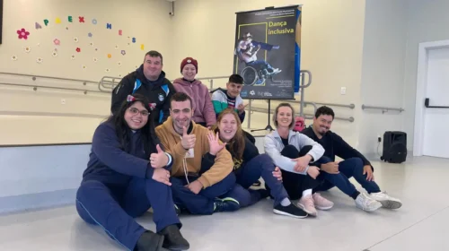 Projeto Dança Inclusiva revela potencialidades artísticas de alunos da APAE