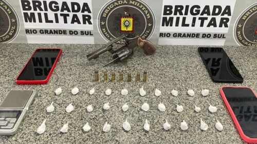 BRIGADA MILITAR REALIZA PRISÃO POR TRÁFICO DE DROGAS E PORTE ILEGAL DE ARMA DE FOGO EM NOVA PRATA