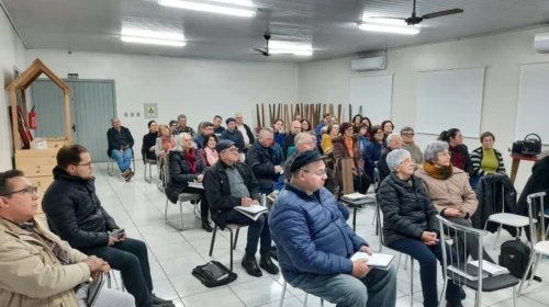 Conselho da Região Pastoral de Bento Gonçalves reúne lideranças em Santa Tereza