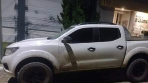 BRIGADA MILITAR RECUPERA EM CARLOS BARBOSA  CAMINHONETE FURTADA, EM BENTO GONÇALVES