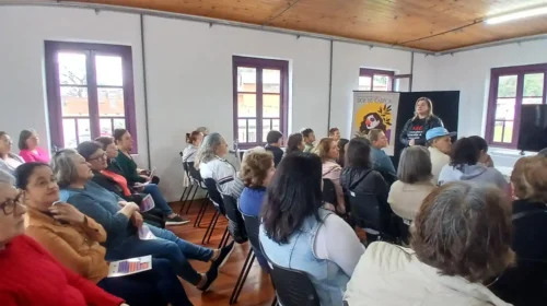 Agosto Lilás: ações da Coordenadoria da Mulher e Centro Revivi de Bento promovem a não naturalização da violência de gênero