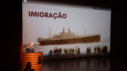 UCS celebra os 150 anos da imigração italiana no RS com livro histórico e espetáculo emocionante