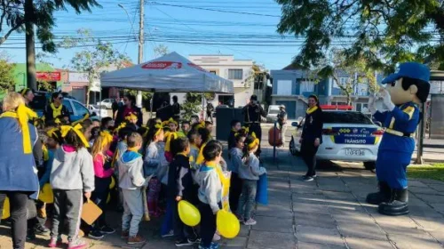 EMI Mamãe Coruja e DMT realizaram evento alusivo à Semana Nacional do Trânsito