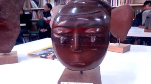 EMEF Princesa Isabel recebe a exposição “As Cores do Basalto”, de Mauri Menegotto