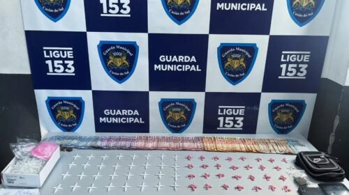 GUARDA MUNICIPAL PRENDE DOIS HOMENS POR TRÁFICO DE DROGAS NO ESPLANADA, EM CAXIAS DO SUL