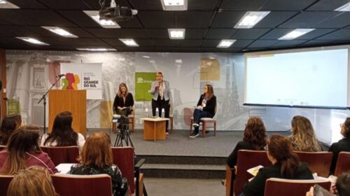 Secretaria da Saúde promove 3ª Jornada de Cuidado Integral em Demências e destaca importância do apoio em rede