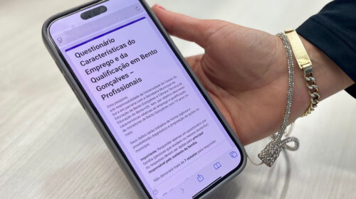 Pesquisa mostra que quase 65% dos estudantes do ensino médio também trabalham