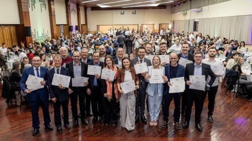 Cooperativa Garibaldi arremata 14 medalhas em concurso em sua cidade natal