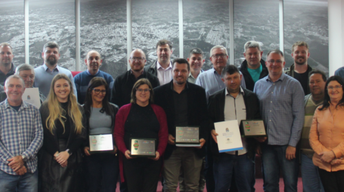 Aprovada Moção de Aplauso para agroindústrias de Bento premiadas na Expointer 2025