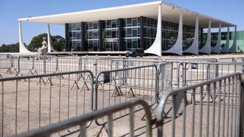 Inicia o 1° dia de julgamento de Bolsonaro no STF