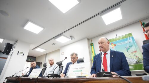 Corede Serra pauta debate sobre gestão de resíduos na Assembleia Legislativa